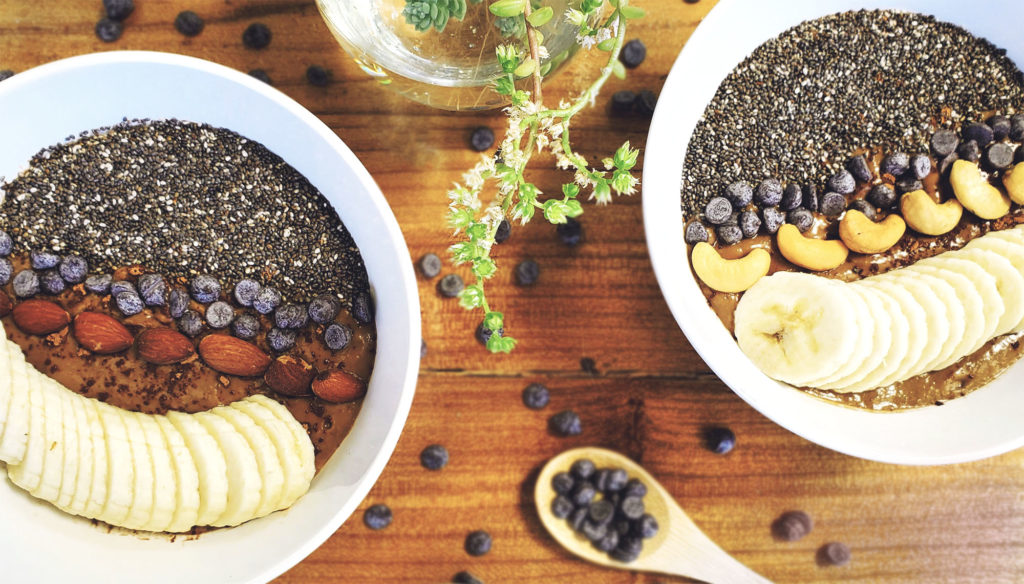 chocolate-smoothie-bowl